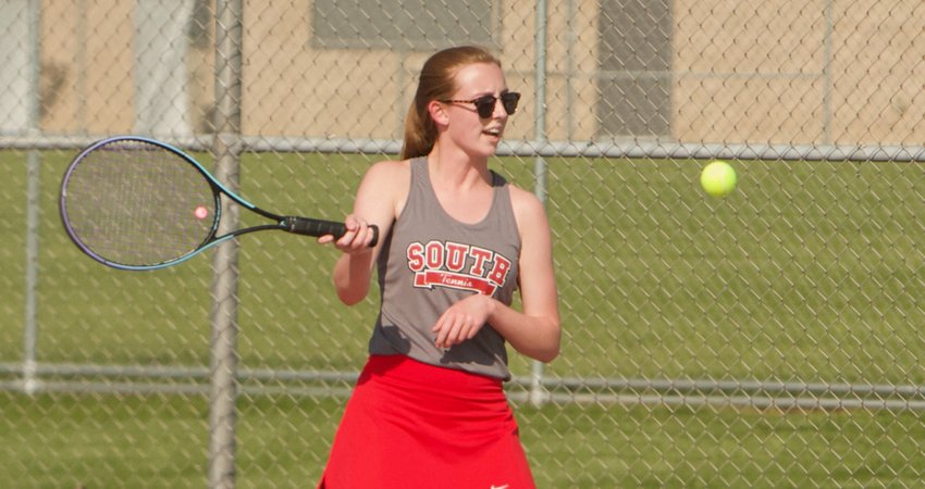 Marley Jones was victorious at 3 singles for the Mounties.
